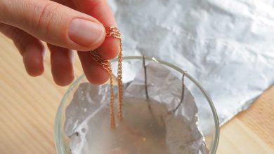 My Grandma Taught Me This Trick To Clean Jewelry With Almost Zero Work e1725734370421